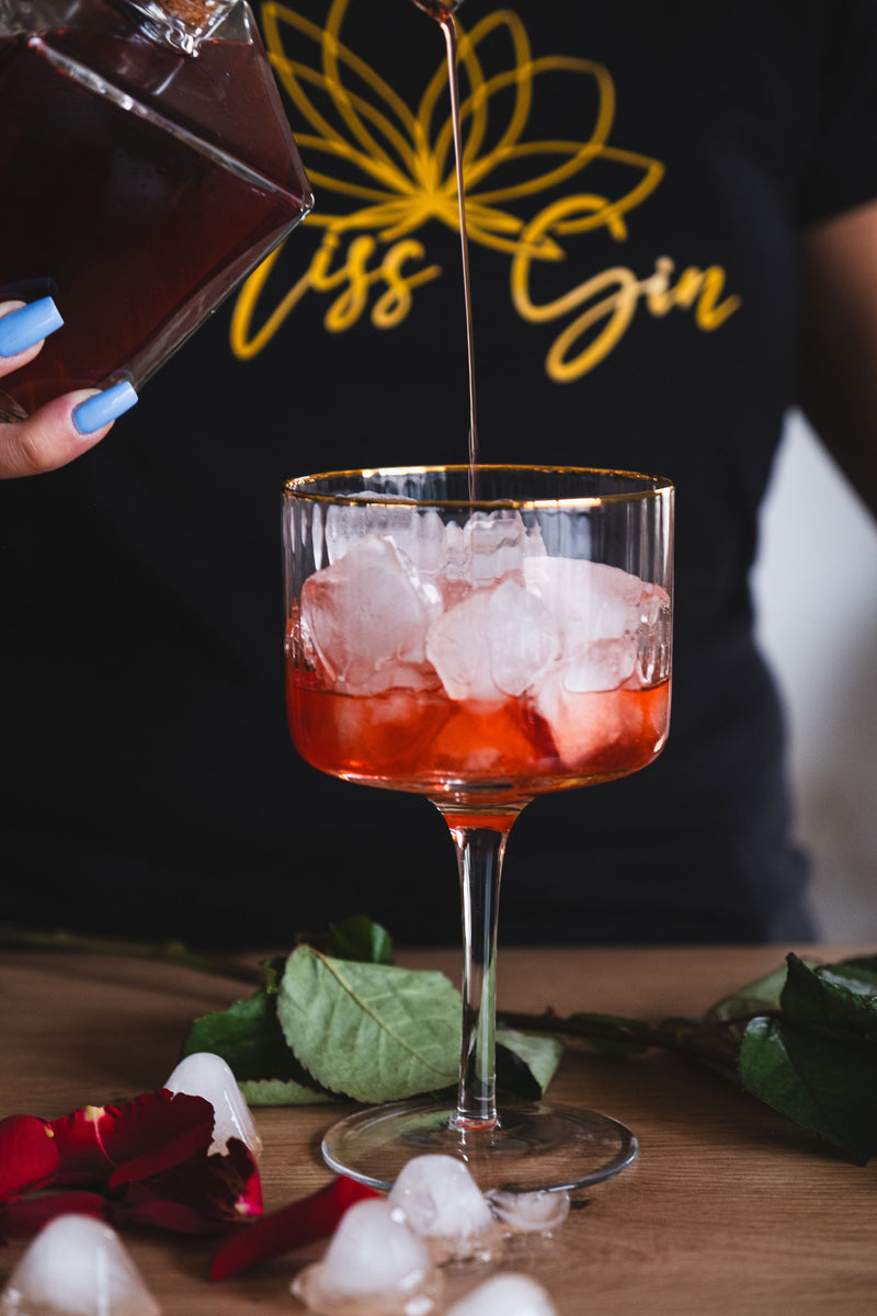 Cocktail mit Miss Gin